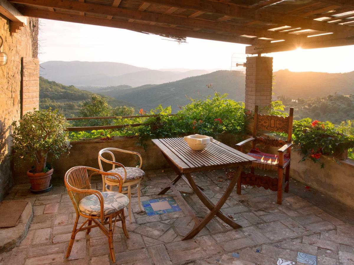 Casa La Valle, Gubbio, Frazione Santa Cristina Bed and Breakfast Εξωτερικό φωτογραφία